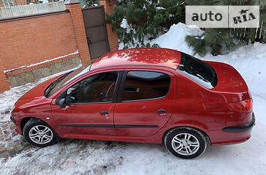 Седан Peugeot 206 2008 в Харькове