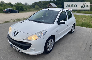 Peugeot 206 2012