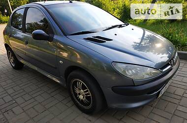 Хэтчбек Peugeot 206 2006 в Прилуках