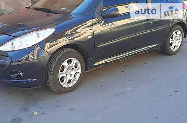 Peugeot 206 2010