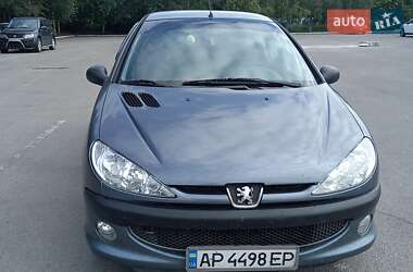 Седан Peugeot 206 2009 в Запорожье