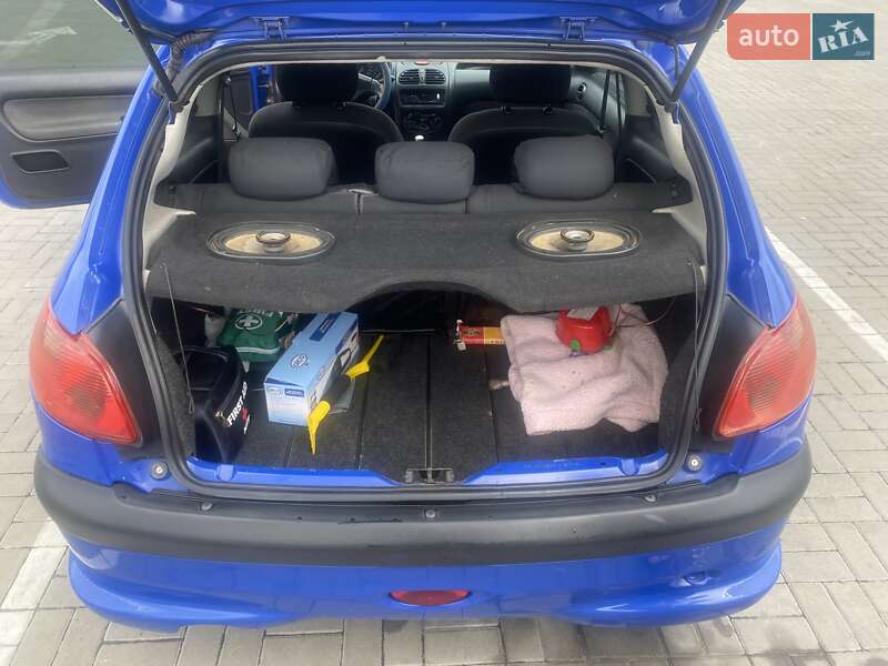 Хэтчбек Peugeot 206 2006 в Черкассах
