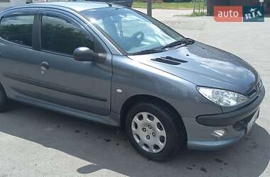 Седан Peugeot 206 2009 в Запорожье