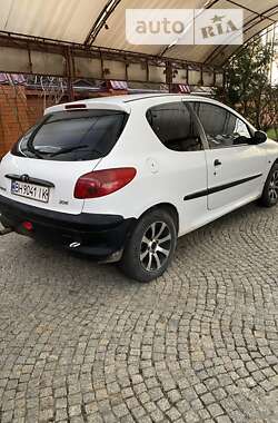 Хэтчбек Peugeot 206 2002 в Одессе