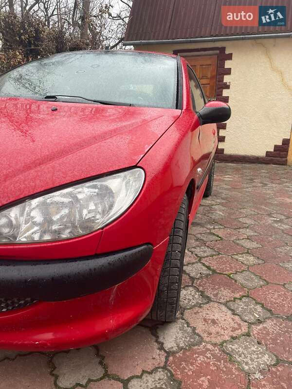 Хэтчбек Peugeot 206 2005 в Тернополе