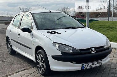 Хэтчбек Peugeot 206 2008 в Одессе