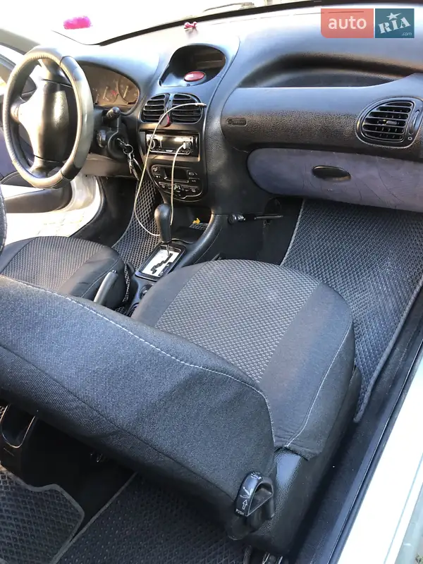 Peugeot 206 2002