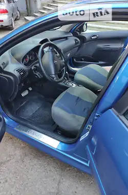 Peugeot 206 2008