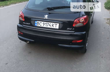 Хетчбек Peugeot 206 2010 в Самборі