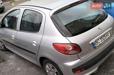 Peugeot 206 2011 Peugeot 206 2011