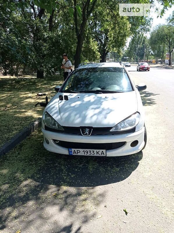 Універсал Peugeot 206 2005 в Запоріжжі