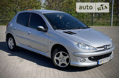 Хэтчбек Peugeot 206 2007 в Виннице