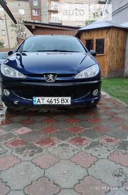 Седан Peugeot 206 2010 в Ивано-Франковске