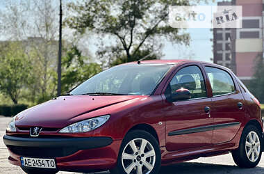 Хетчбек Peugeot 206 2005 в Кам'янському