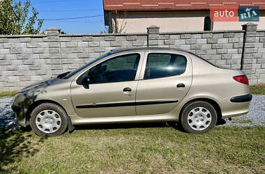 Седан Peugeot 206 2007 в Рівному