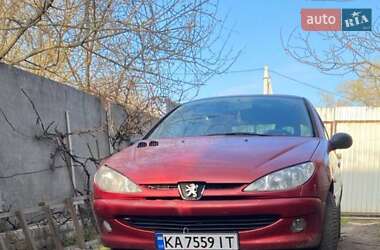 Хэтчбек Peugeot 206 2005 в Новгород-Северском