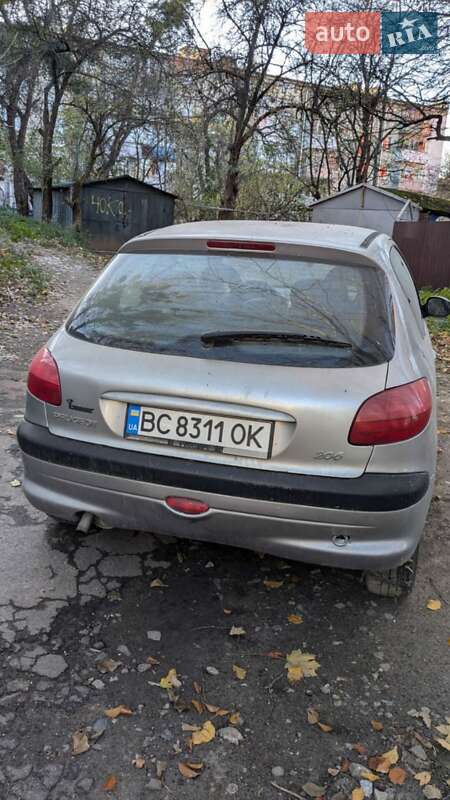 Хетчбек Peugeot 206 2003 в Львові