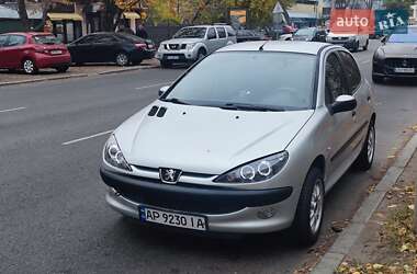 Хэтчбек Peugeot 206 2005 в Черкассах