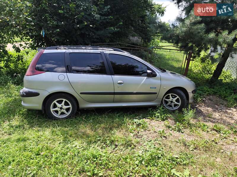 Peugeot 206 2004
