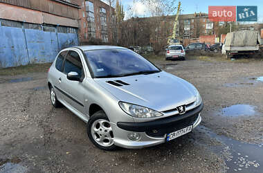 Хэтчбек Peugeot 206 2002 в Нежине