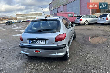 Хетчбек Peugeot 206 2002 в Ніжині