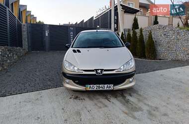 Седан Peugeot 206 2007 в Ужгороде