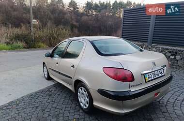 Седан Peugeot 206 2007 в Ужгороді