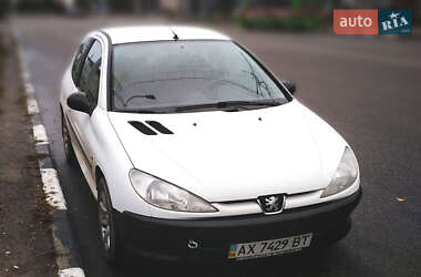 Хетчбек Peugeot 206 2002 в Харкові