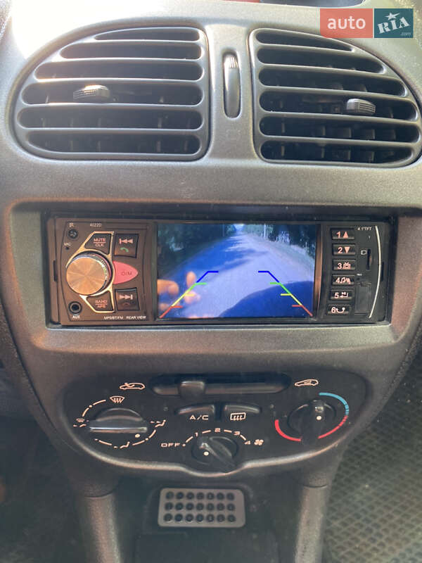 Хэтчбек Peugeot 206 2001 в Чемеровцах фото 13 Хэтчбек Peugeot 206 2001 в Чемеровцах