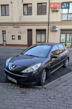 Хэтчбек Peugeot 206 2011 в Ивано-Франковске