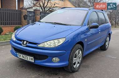 Универсал Peugeot 206 2004 в Здолбунове