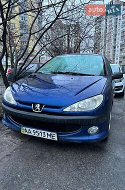 Хетчбек Peugeot 206 2006 в Києві