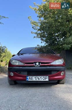 Хетчбек Peugeot 206 2005 в Дніпрі