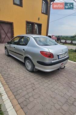 Седан Peugeot 206 2007 в Черновцах