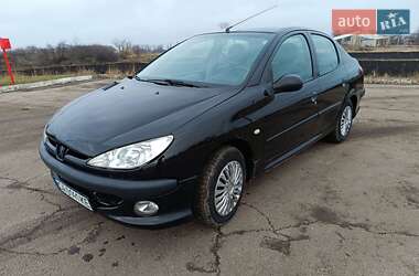 Седан Peugeot 206 2007 в Малой Виске