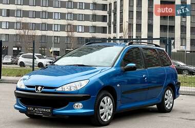 Универсал Peugeot 206 2005 в Киеве