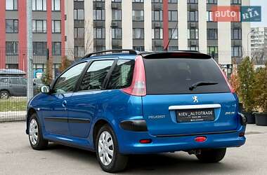 Универсал Peugeot 206 2005 в Киеве