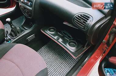 Хэтчбек Peugeot 206 2005 в 
