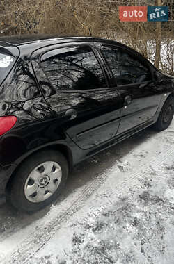 Хетчбек Peugeot 206 2008 в Монастирищеві