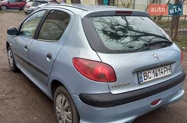 Хэтчбек Peugeot 206 2006 в Стрые