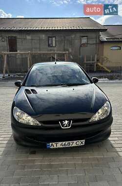 Хэтчбек Peugeot 206 2006 в Коломые