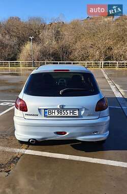 Хэтчбек Peugeot 206 2004 в Одессе
