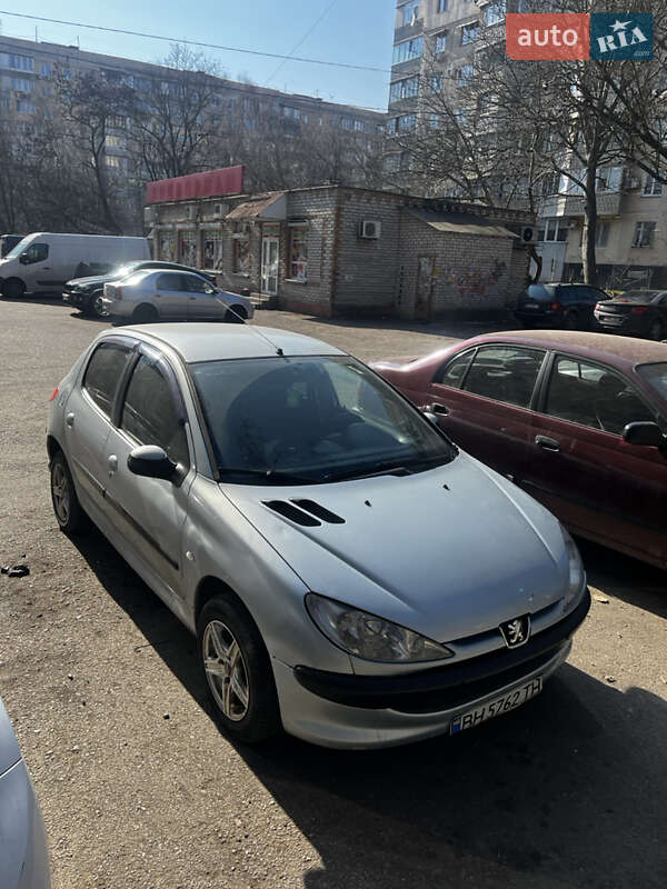 Peugeot 206 2003