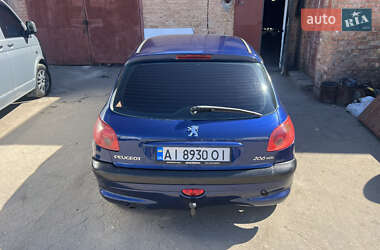 Хэтчбек Peugeot 206 2004 в 