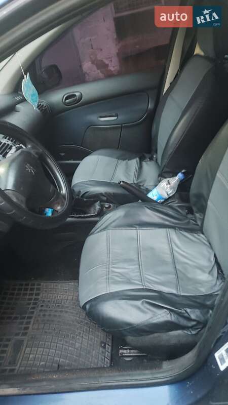 Хэтчбек Peugeot 206 2006 в Киеве