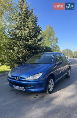 Хетчбек Peugeot 206 2005 в Дніпрі