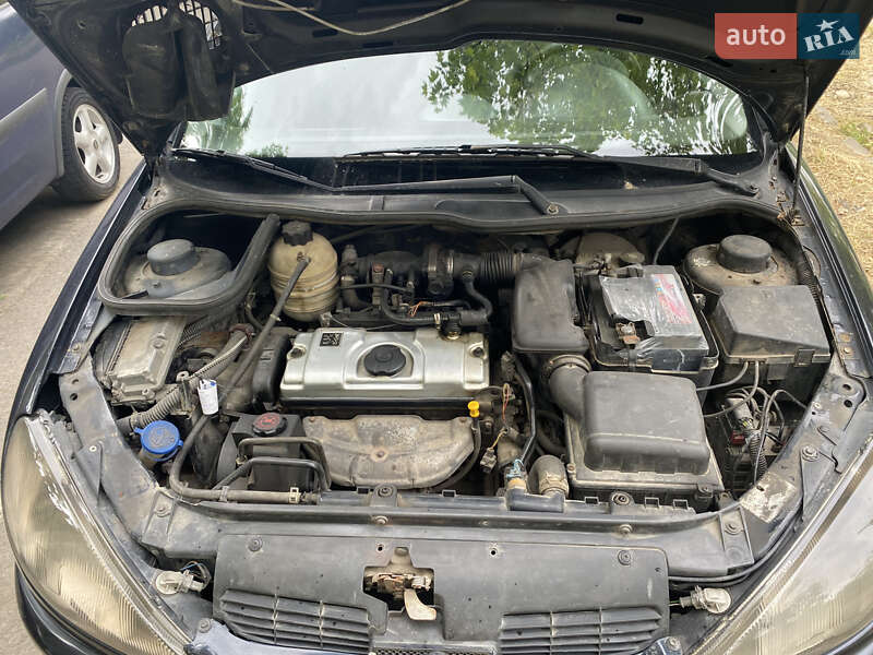 Хетчбек Peugeot 206 1999 в Херсоні