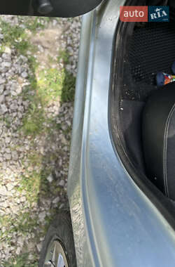 Хетчбек Peugeot 206 2008 в 