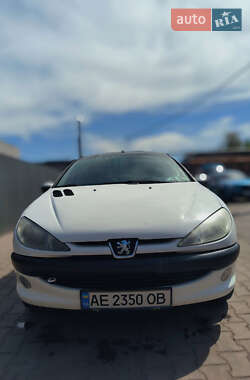 Peugeot 206 2008 Peugeot 206 2008
