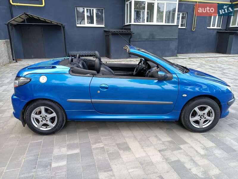 Кабриолет Peugeot 206 2002 в Ахтырке